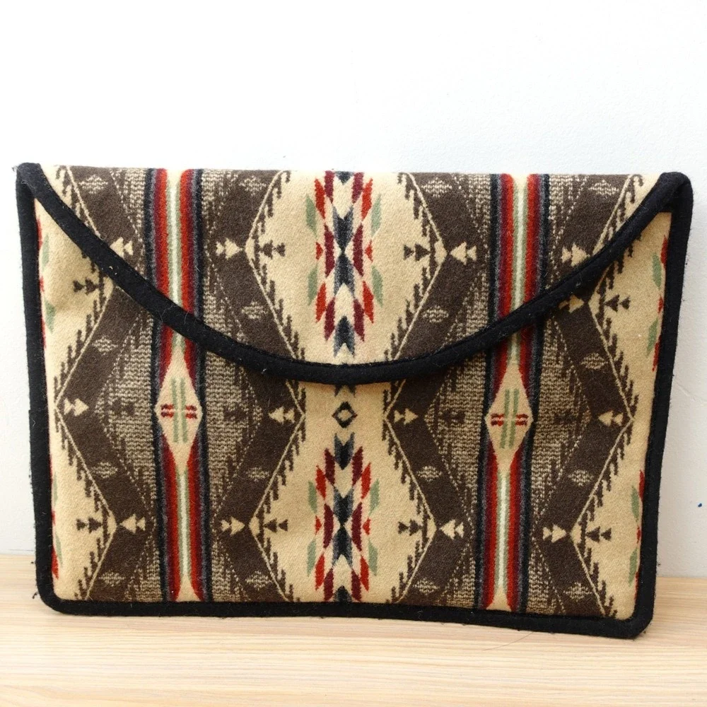 Wool Blanket‎ Bag Western Brown Aztec Southwestern Navajo Laptop Portfolio